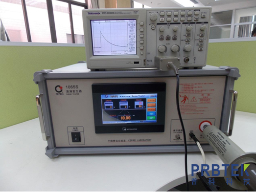 用P6015A探頭校準電浪涌發(fā)生器.jpg